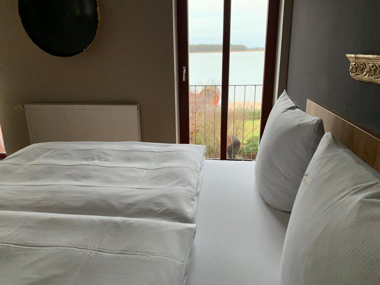 Hotel Inselhof Malchow  Eksteriør billede